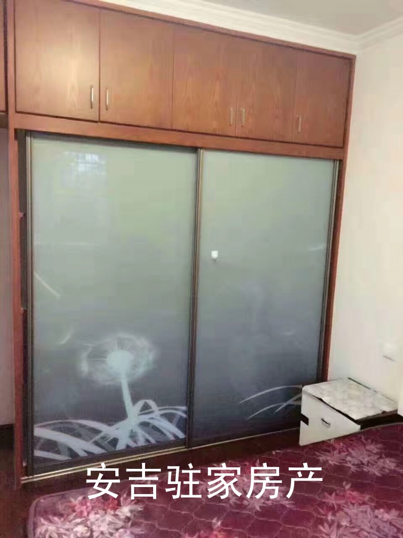 安吉人民医院附近天目新村精装好房