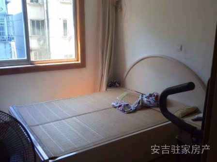安吉人民医院附近天目新村好房出售