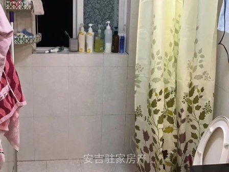 实验初中旁蓝天花园精装两室还带储藏室