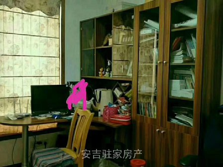 山水华庭市中心位置3室2卫三楼带车位带储139方只卖140万