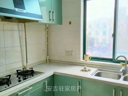 市区中心位置涌金苑三楼带储只要57万