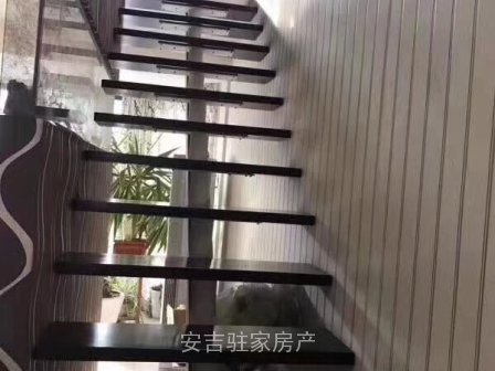 春天尚居旁宁馨花园豪华装修4室2卫只要116万