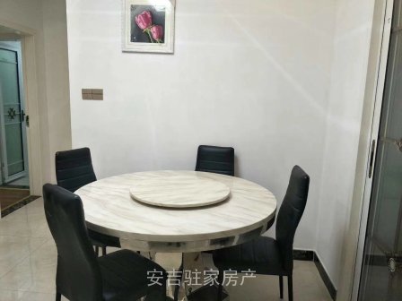 城南幽静小区3室2卫送储藏室豪华装修只要92万快来抢吧手慢无