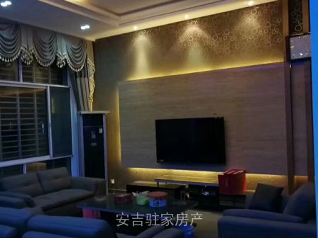 好位置精装排屋只卖250万需要的进来看看