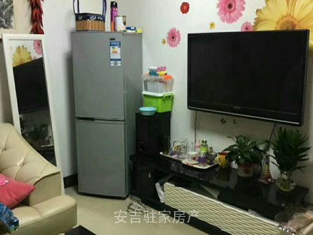 市区中心位置时代新城小区内商品房五加阁精致装修格局好140方只卖95万