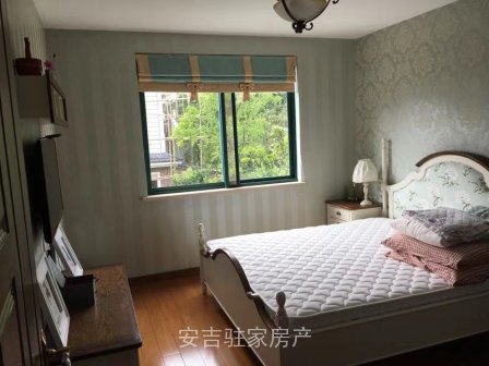 凤栖花园西区独栋别墅豪华装修实用面积606平方只卖628万!