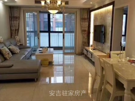 蔷薇郡4楼3室2厅2卫带车位还带储藏室豪华装修只要163万!