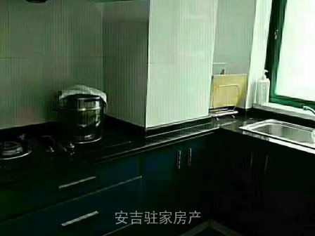 实惠便宜的好房子不要错过!宁馨花园四楼边套120方3室2厅两卫还带车库只要117万!一口价!