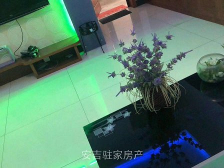 好位置老车站附近通凌路二楼两室一厅一厨一卫精装2200月