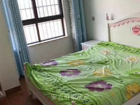 佳源广场15楼111.4方,全新豪装,只卖110万。