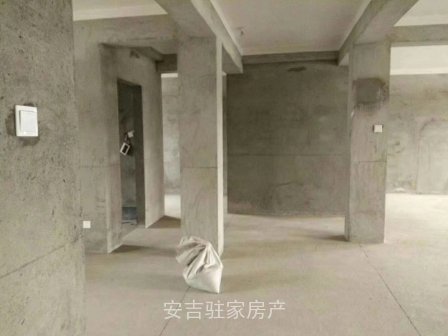 塘埔佳苑3室2厅2卫118平，还有大阳台，全新毛胚房四楼，户型好只卖80万。