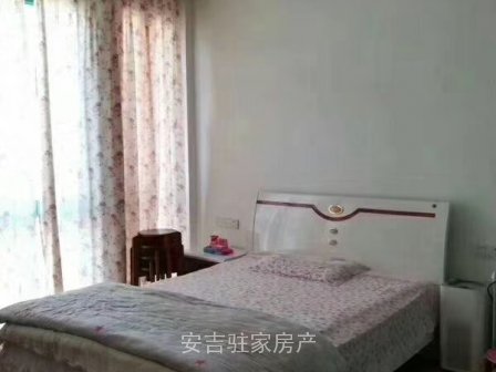 红枫苑118方,五楼相当于四楼,还有地下车库,保养非常好108万一口价。