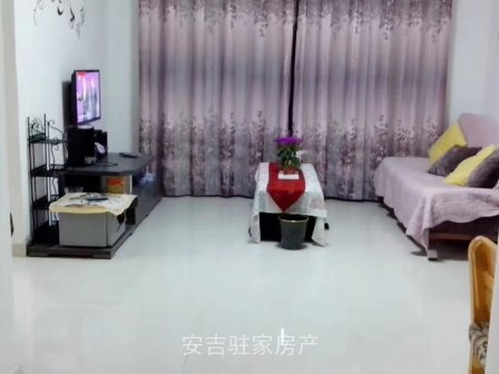 万邦沁河湾单身公寓精装朝南2000每月